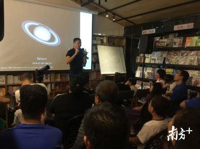 小學生爆料書店視頻播放,書店驚現“神秘”視頻播放,真相令人咋舌 第2張 小學生爆料書店視頻播放,書店驚現“神秘”視頻播放,真相令人咋舌 第2張