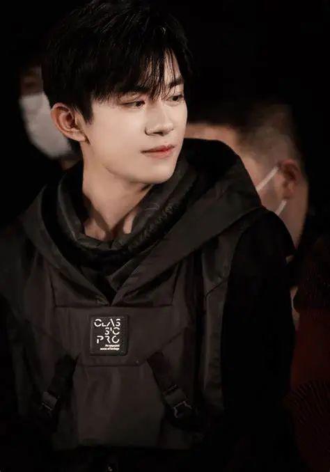 張頌文爆料娛樂圈視頻大全,視頻大全大揭秘  第2張