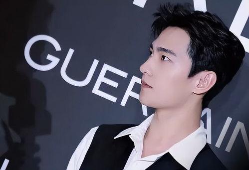 扒叔爆料楊洋劉宇寧視頻,幕后真相引熱議  第2張