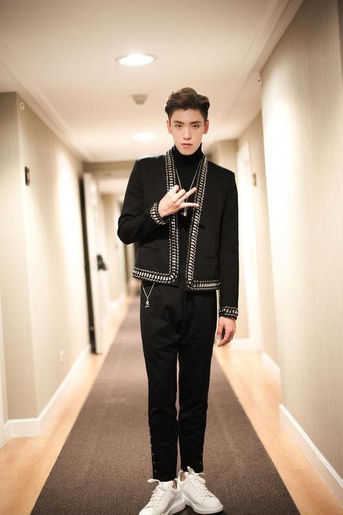 娛樂圈爆料王子異,娛樂圈爆料背后的成長與蛻變  第2張