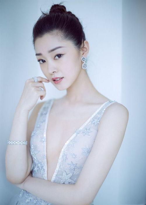 宋軼圈內口碑爆料,娛樂圈口碑佳話，揭秘她的魅力與實力  第3張