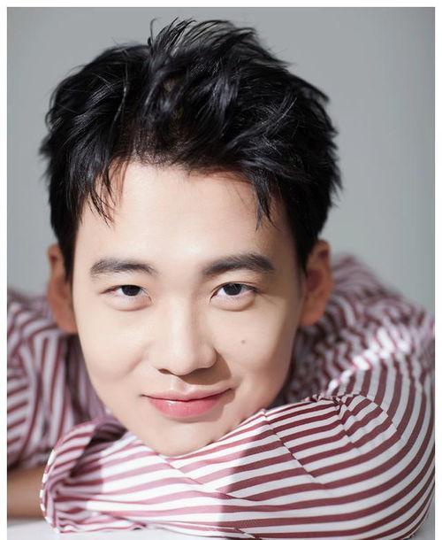 郭麒麟最新爆料新戲,古裝劇中的江湖傳奇，笑談人生百態(tài)  第2張