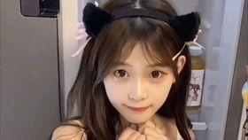 妹子吃瓜視頻免費觀看,揭秘?zé)衢T“妹子吃瓜”視頻盛宴  第3張