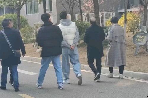 廊坊文安網(wǎng)紅吃瓜事件,揭秘網(wǎng)絡(luò)輿論的風(fēng)暴與真相  第1張