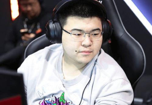 水晶哥爆料韋神復出視頻,水晶哥爆料，昔日戰神強勢回歸！  第1張