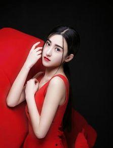 女明星小霏爆料視頻播放,揭秘娛樂(lè)圈幕后真相  第2張