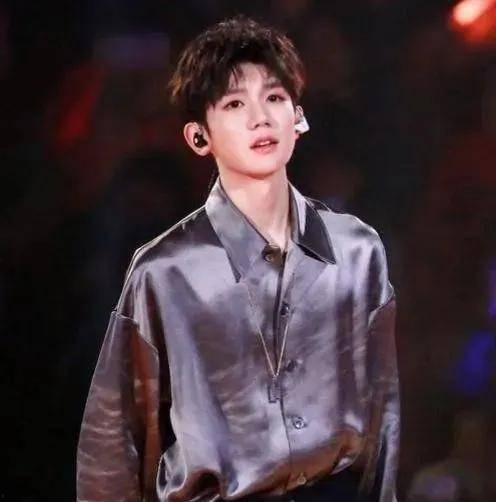 圈內最新爆料王源,圈內最新爆料揭秘