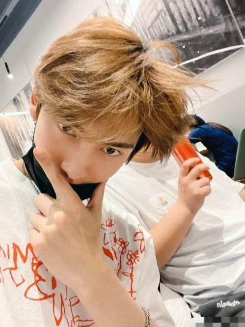 當紅男星戀情爆料視頻,甜蜜瞬間引網友熱議  第3張